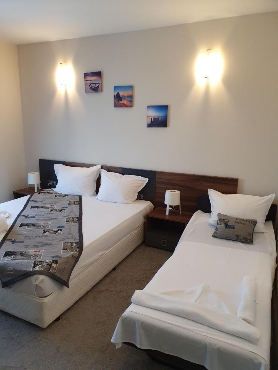 Family Hotel Novel City Burgas City Pokoj fotografie
